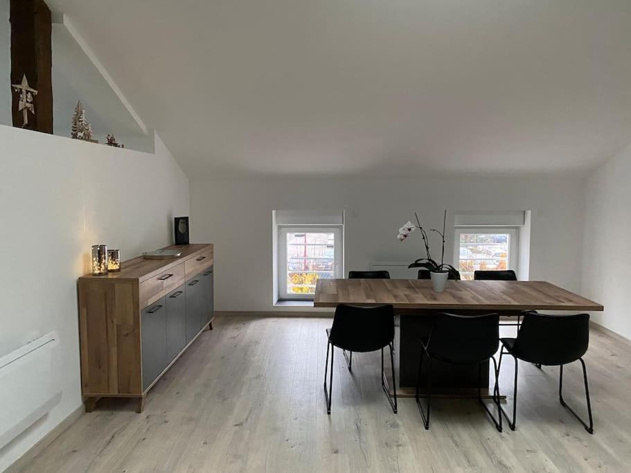 L'Avison Apartment Bruyeres Ngoại thất bức ảnh