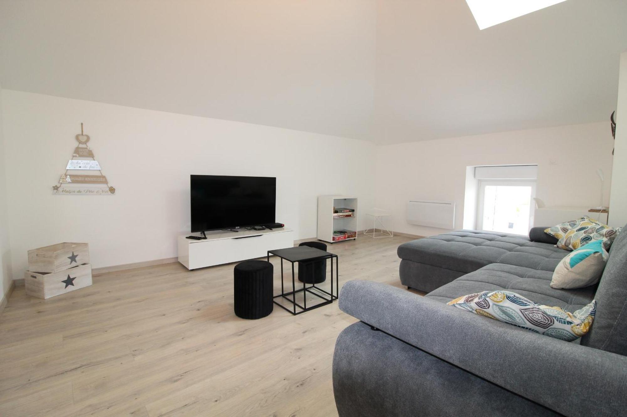 L'Avison Apartment Bruyeres Ngoại thất bức ảnh